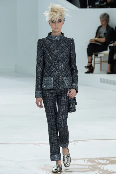 Look 6